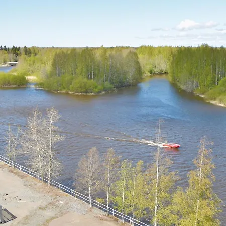 Apartament River 29, Baritoni