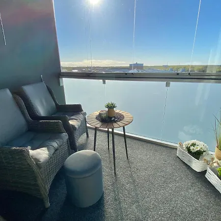 Appartement River 29, Baritoni *