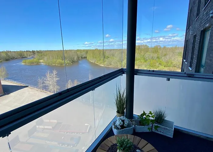 River 29, Baritoni *